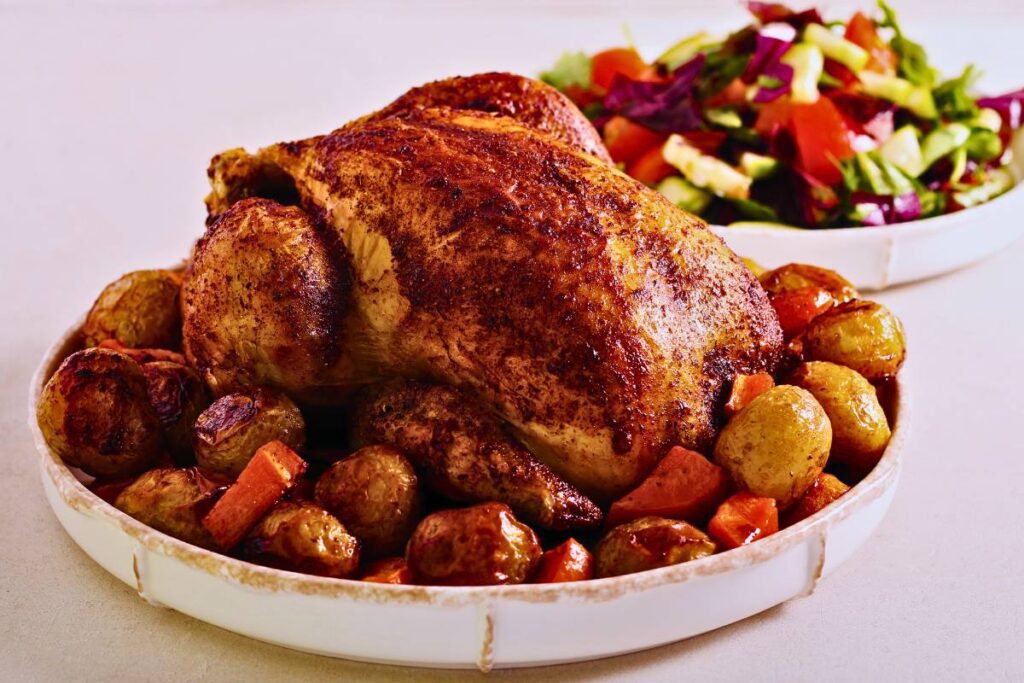 Descubra a Combinação Perfeita: Frango Assado com Batatas e Cenouras para um Jantar Especial!