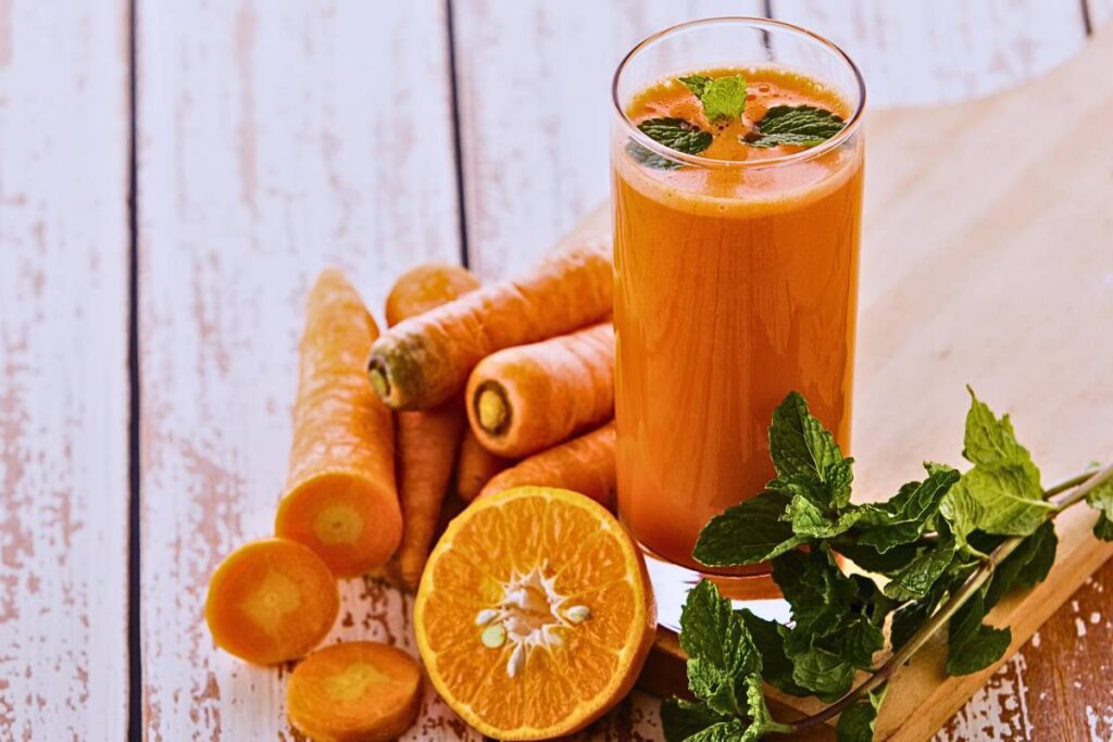 Desperte Seus Sentidos com o Suco de Laranja e Cenoura, uma Dose de Vitalidade!