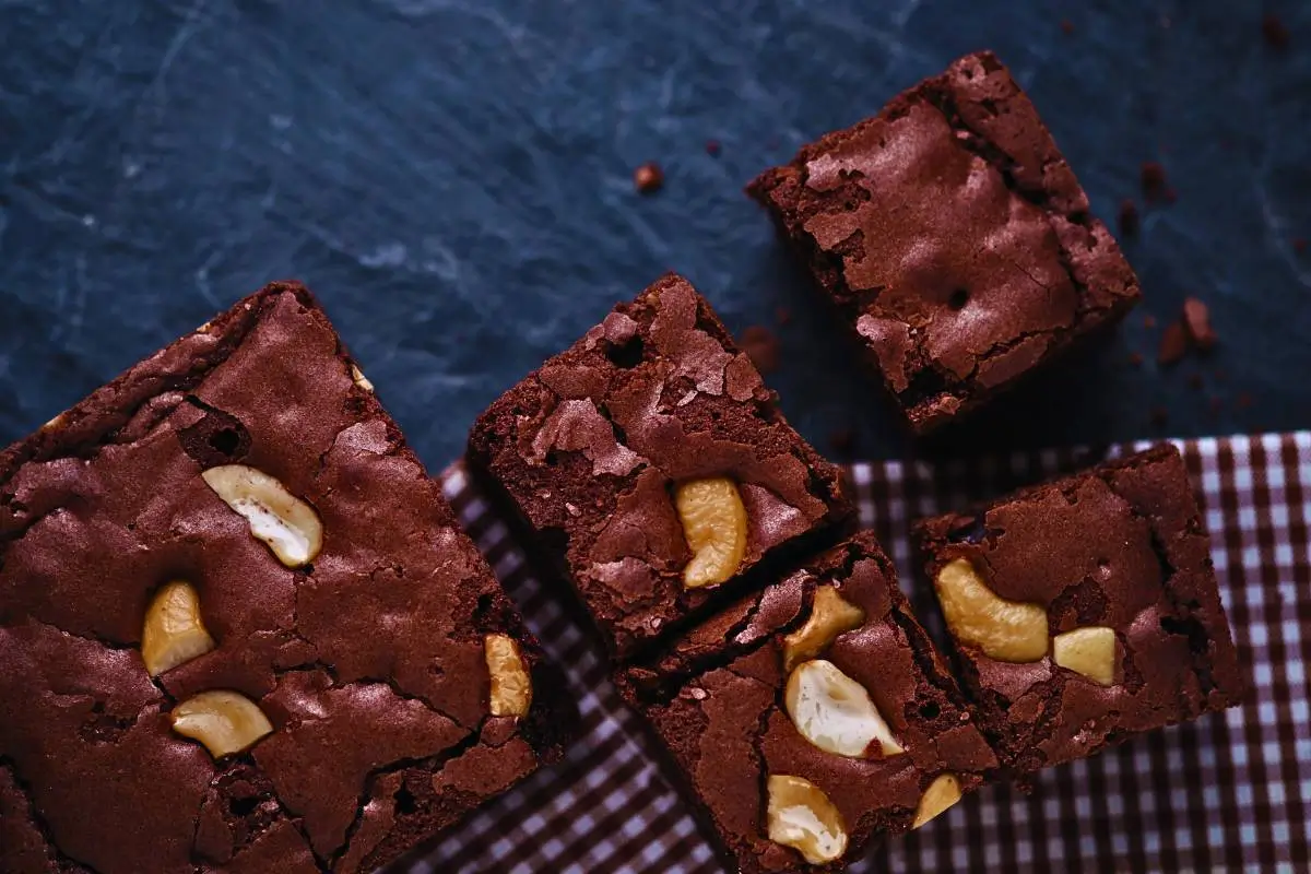 Surpreenda-se com o Sabor Único do Brownie de Batata-doce!