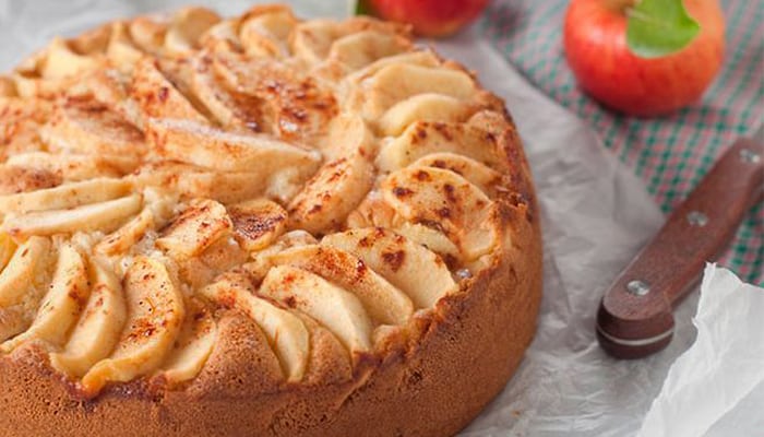 Como fazer um Saboroso bolo de maçã. Você vai adorar!? Um guia para mostrar todo seu talento!