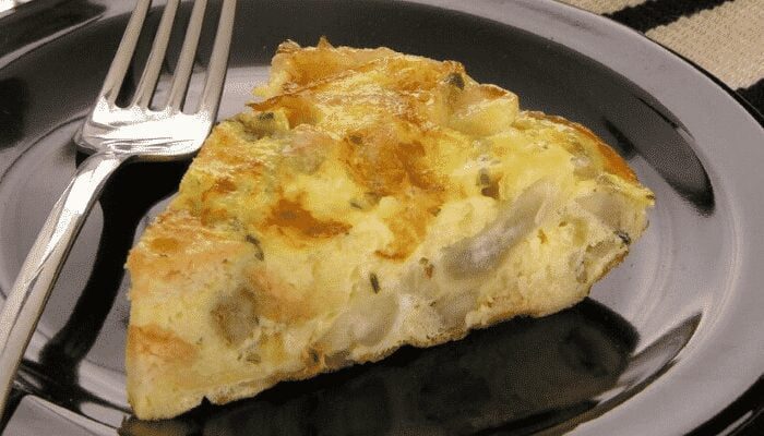 Você vai se surpreender com o sabor e textura dessa Omelete de Batata Doce e Queijo! Confira!