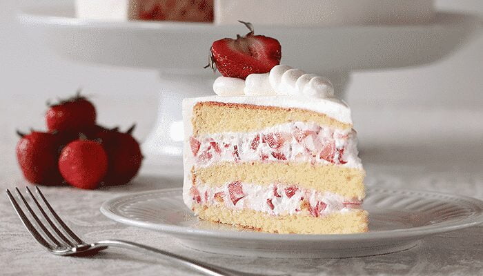 Veja como preparar esse delicioso Bolo de morango sem açúcar! Você vai se surpreender! Confira!