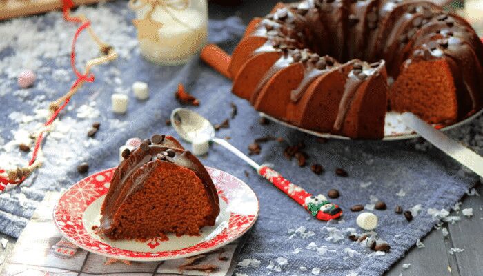 Surpreenda-se com essa saborosa receita de Bolo de chocolate intenso! Você vai amar! Confira!