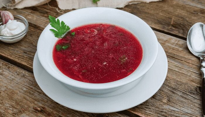 Deliciosa Sopa cremosa de beterraba! Você vai adorar!