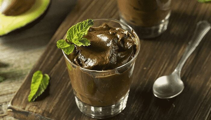 Venha conferir esse delicioso Mousse chocolate com abacate sem açúcar, você vai se surpreender! Confira!