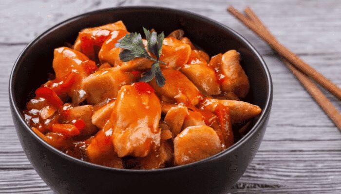 Venha conferir essa receita saborosa de frango agridoce chinês, deliciosa e fácil de fazer! Você vai amar!