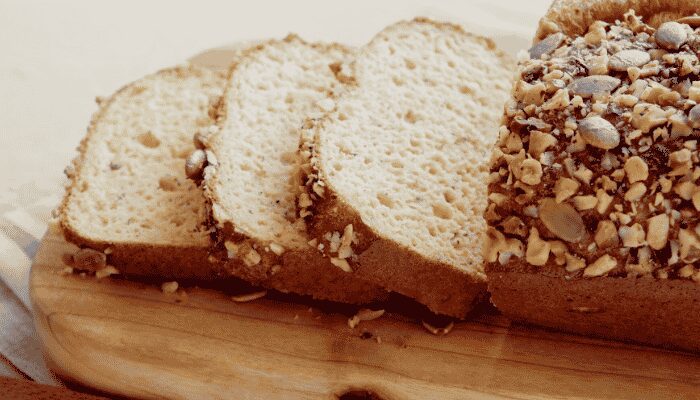 Venha conferir essa receita saborosa de pão low carb com farinha de coco, é muito fácil de fazer! Você vai amar!
