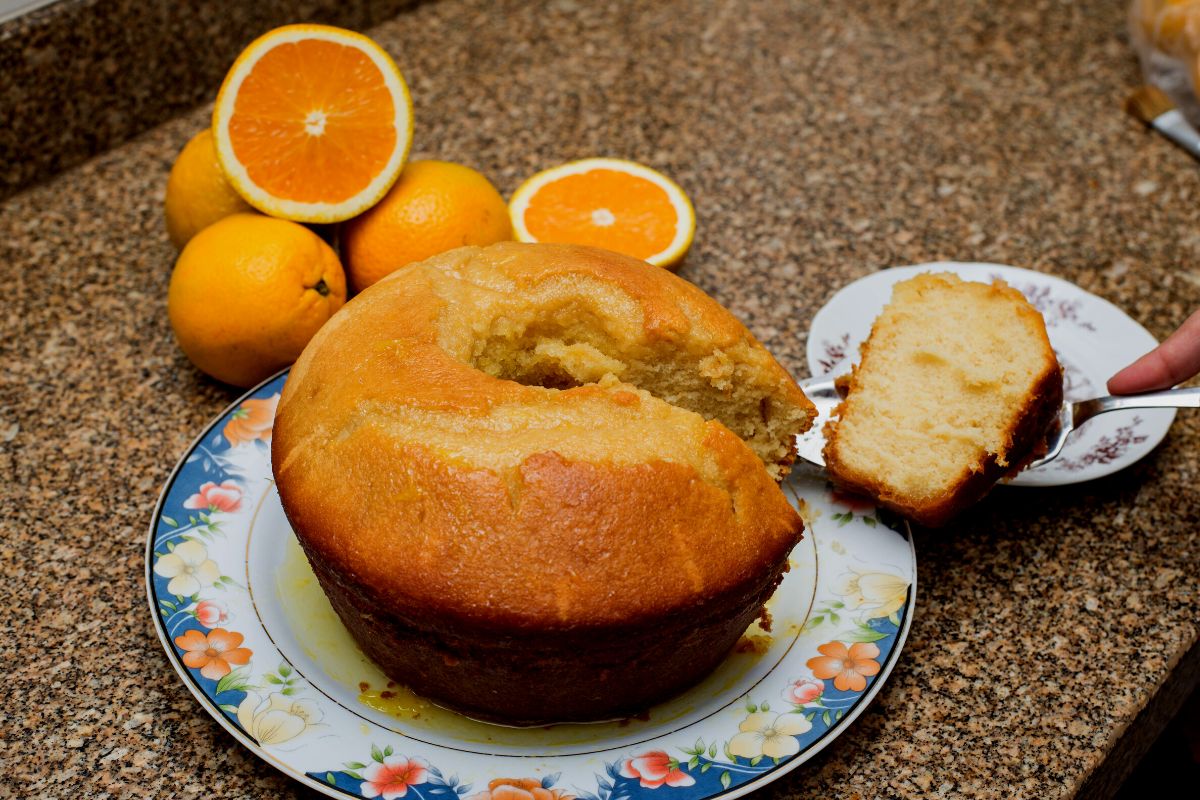 Bolo de Laranja com soja! Veja como é fácil!!