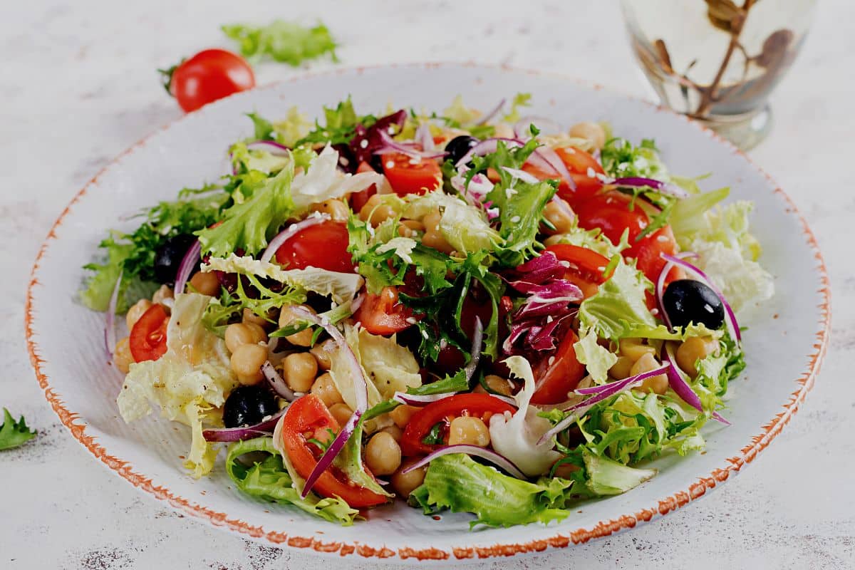 Deliciosa Salada primavera com soja! Prove hoje!