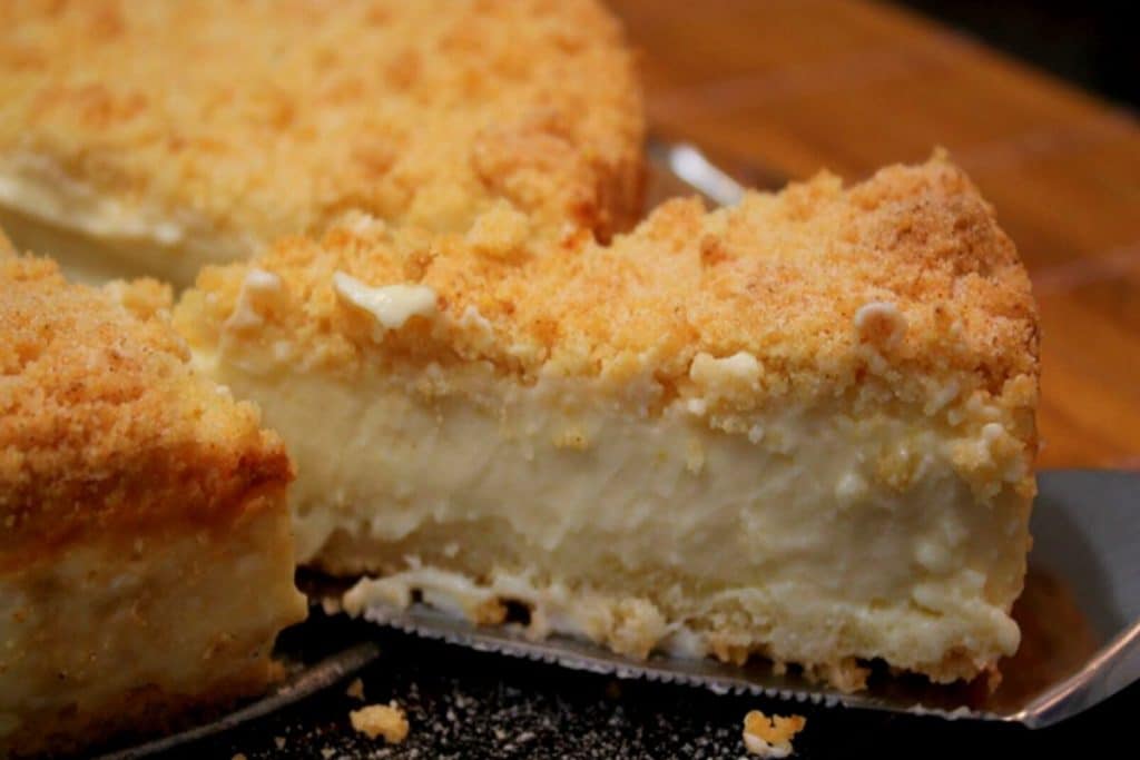 Venha conferir essa receita de torta de farofa com creme de leite de soja, simples e fácil de fazer! Você vai adorar!