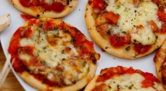 Como fazer Mini pizzas: guia rápido!