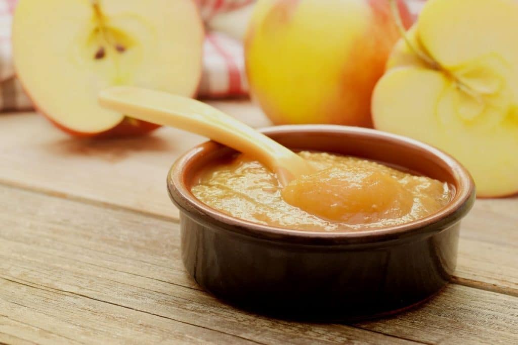 Experimente este purê de maçã, simplesmente fantástico! Você vai adorar!