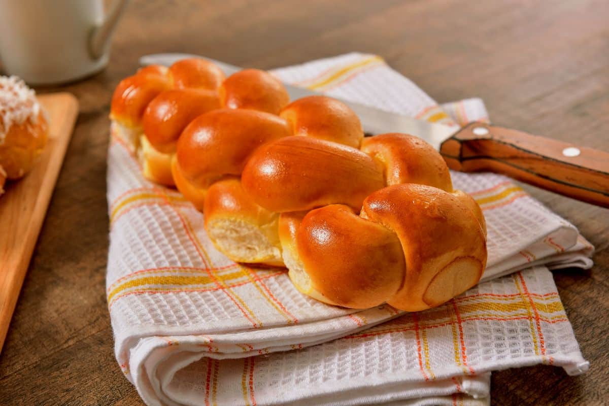 Maravilhoso Brioche com flor de laranjeira light! Prove!