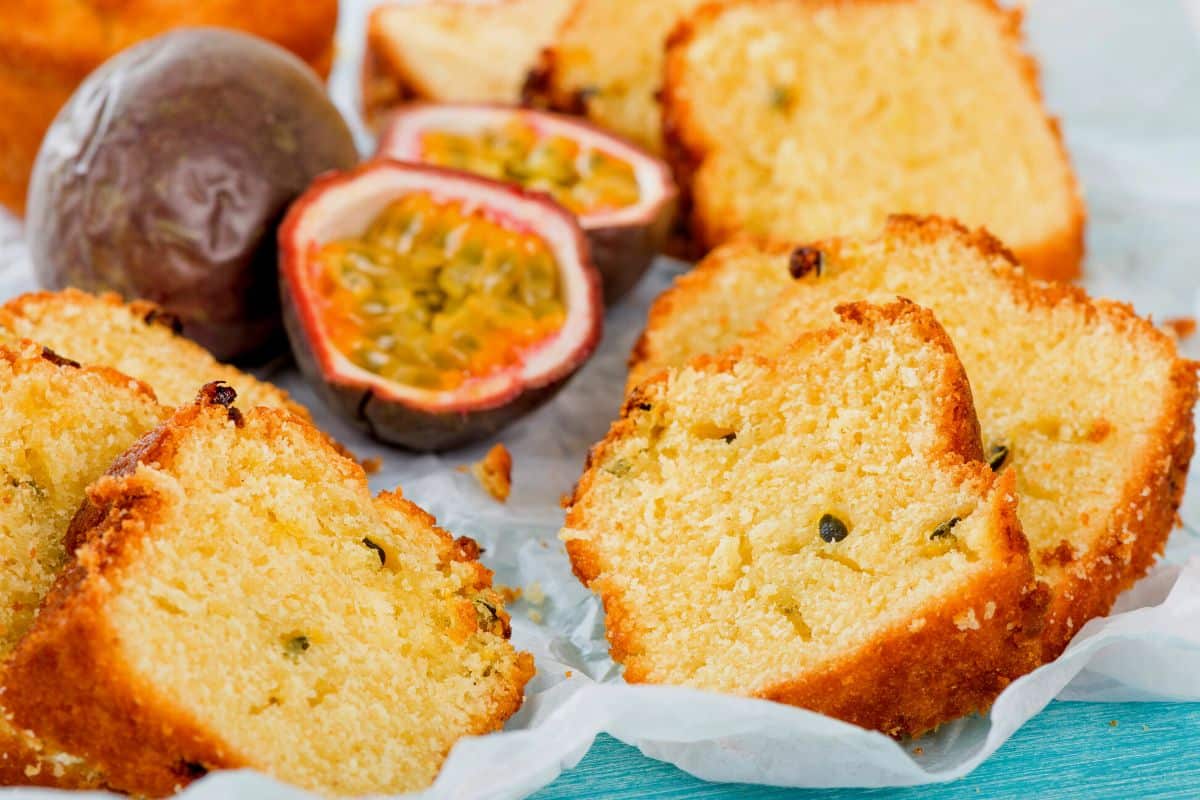 Receita de Bolo de Maracujá! Delicioso e fácil de fazer!