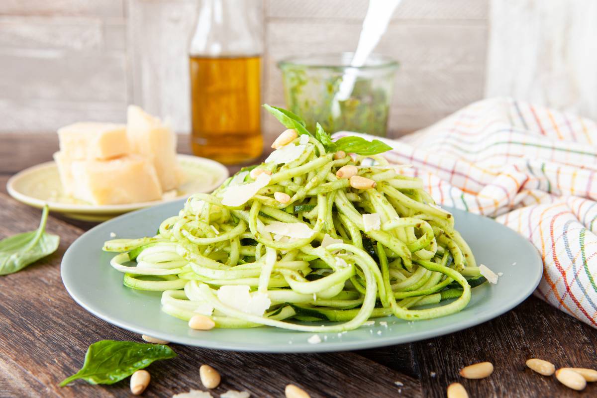 Maravilhoso! Macarrão com Pesto de Manjericão! Delícia!