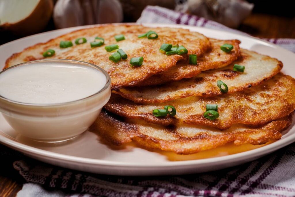 5.Panqueca de Batata Doce com Creme Azedo