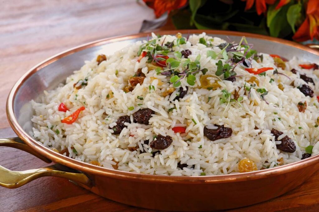 Esse arroz de festa é uma receita ideal para comemorações especiais! Confira!