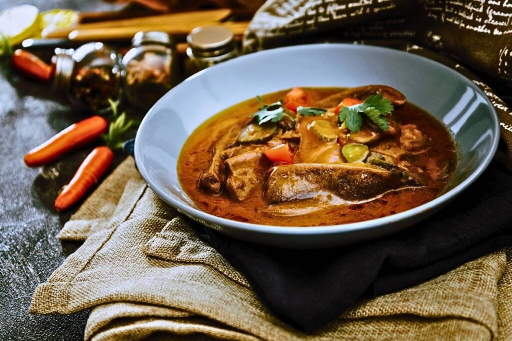 Nunca imaginei comer língua de porco com molho de vinho assim, o resultado é incrível!