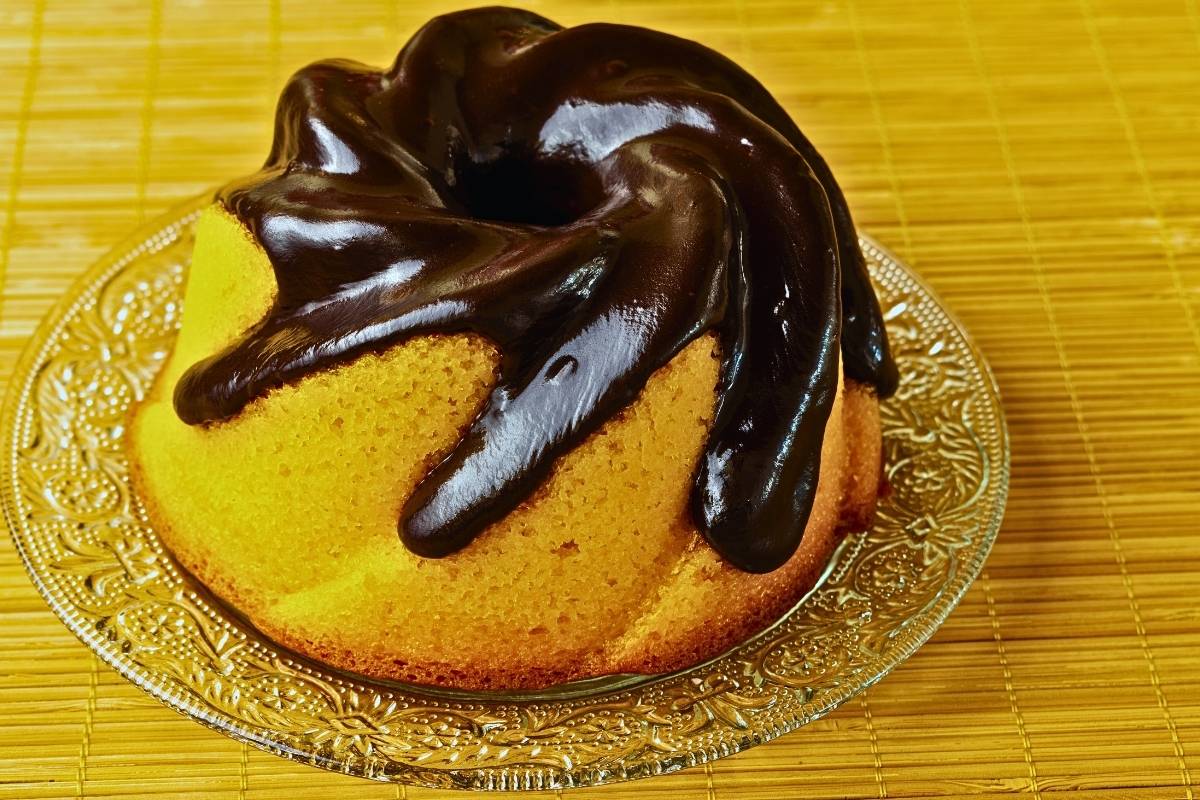 Simplifique Sua Vida: Bolo de Cenoura na AirFryer! Prove!