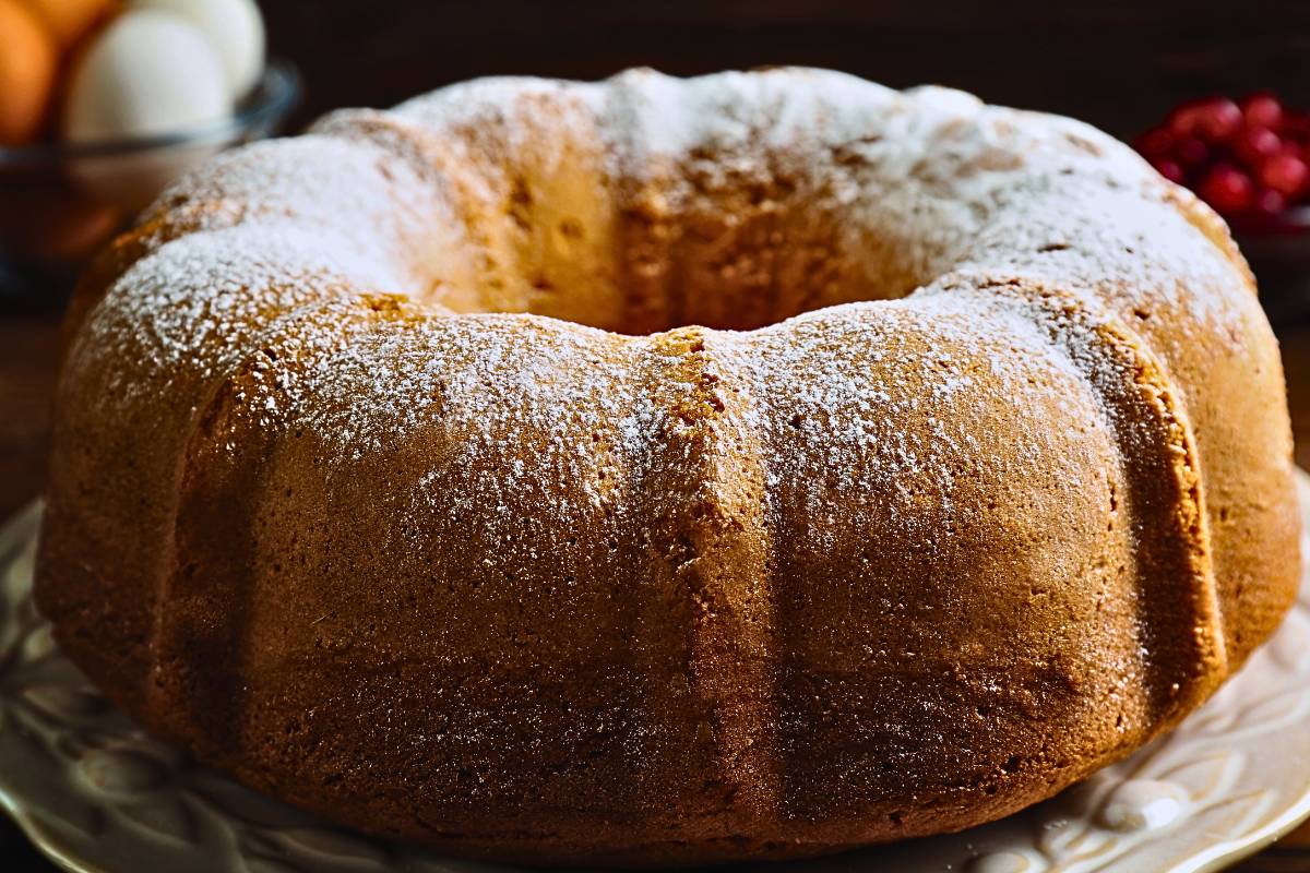 Celebre a Vida com um Bolo de Coco Vegano! Você vai amar!