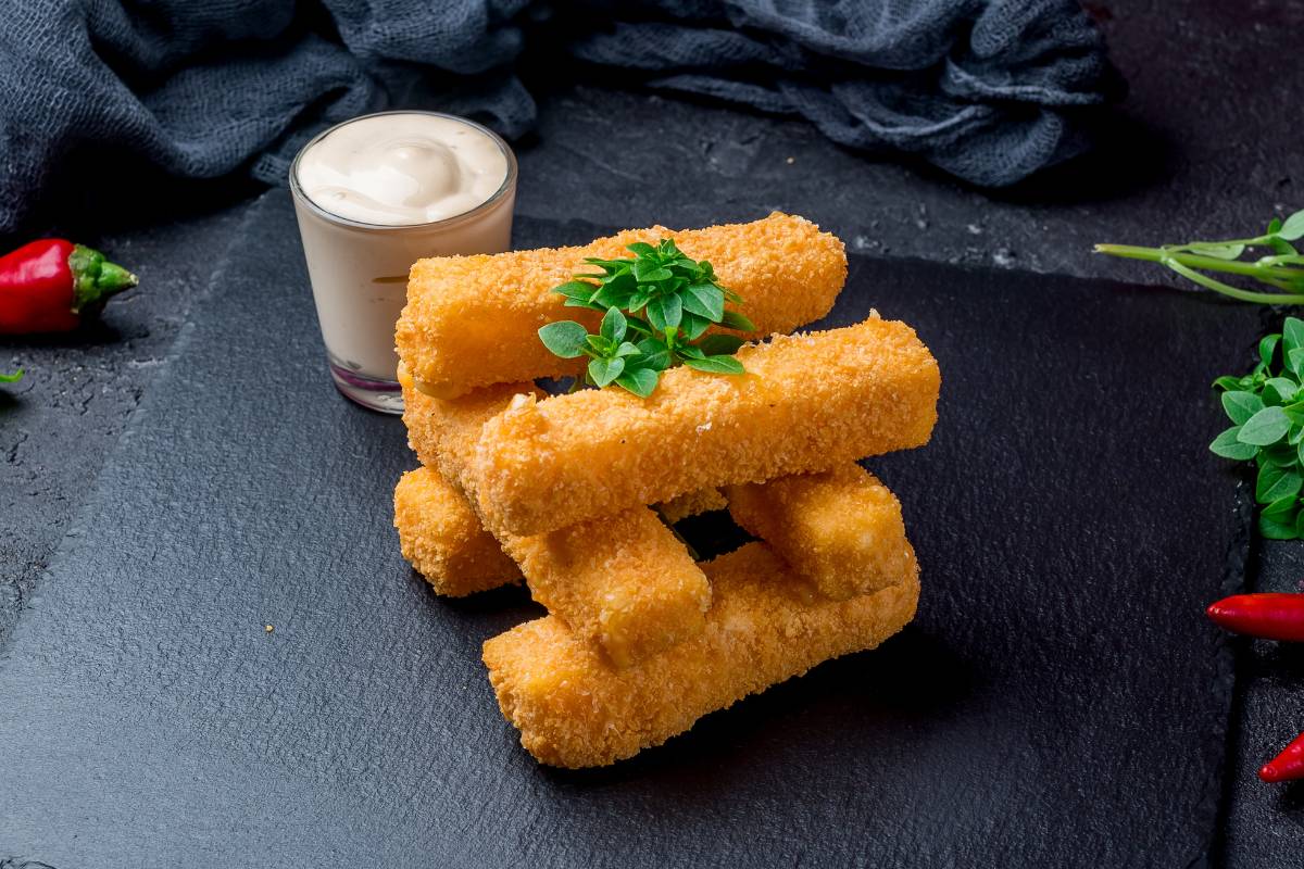 Sticks de Kani-Kama na AirFryer: Aperitivo Saudável