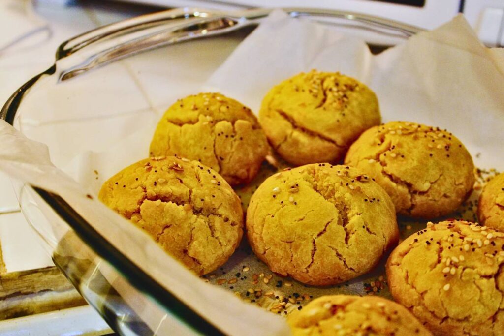 Broa de Fubá Fofinha: Receita fácil e rápida para saborear o melhor da culinária brasileira. Um toque de tradição em cada mordida!