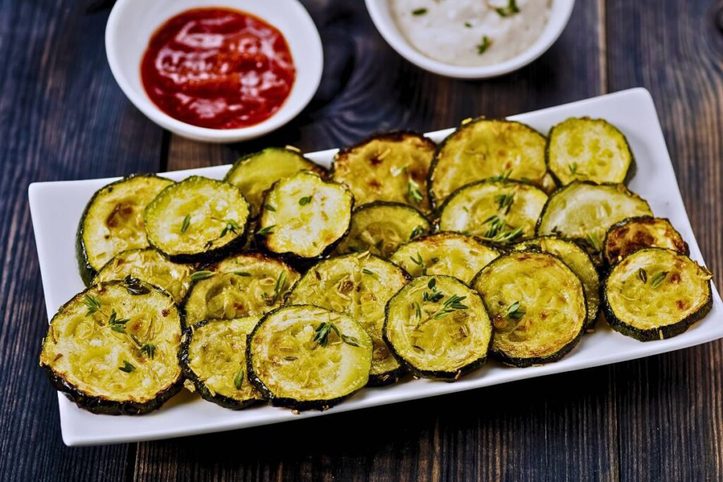 Chips de Abobrinha na AirFryer, uma explosão de sabor! Com toda a certeza, você vai adorar!