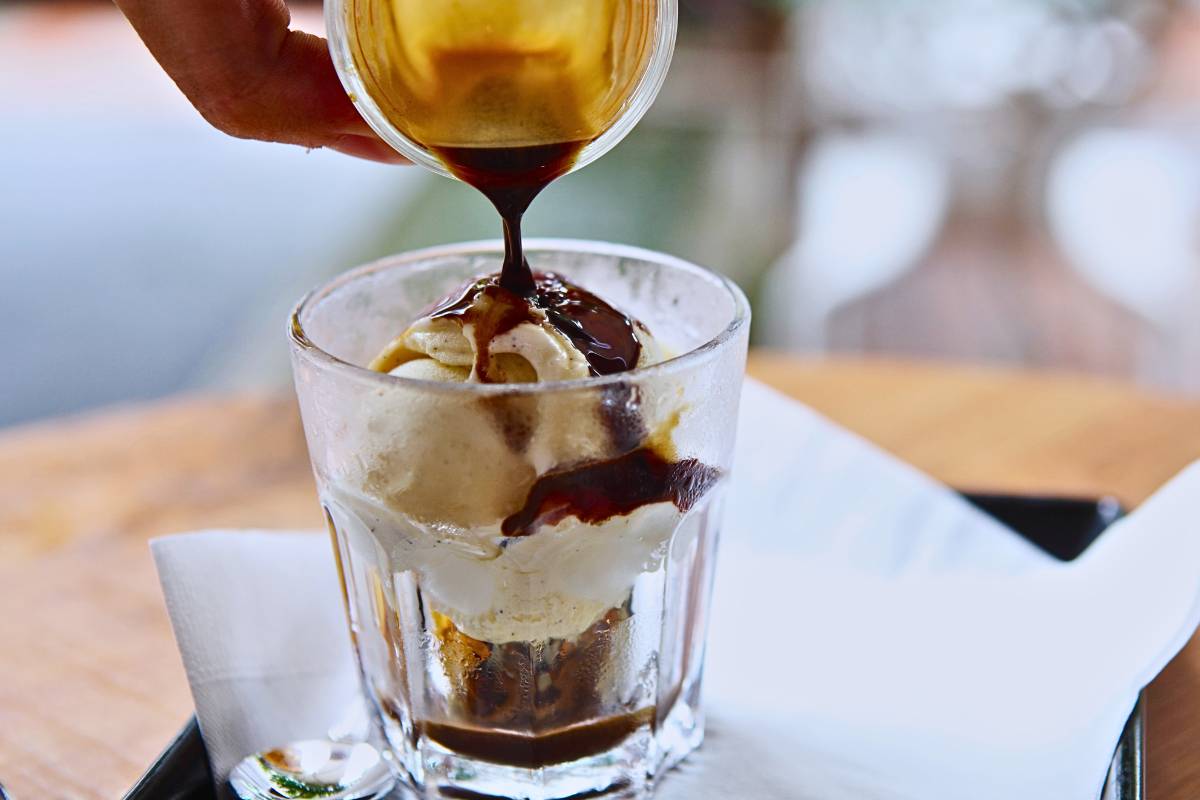 Affogato de Café com Sorvete de Baunilha: O Doce Encontro!