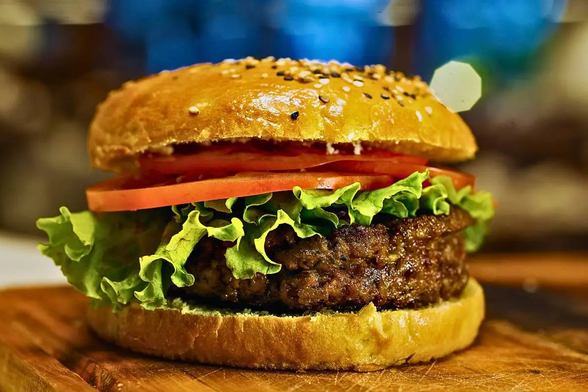 Delícia Saudável: Descubra o Hambúrguer Light de Carne!
