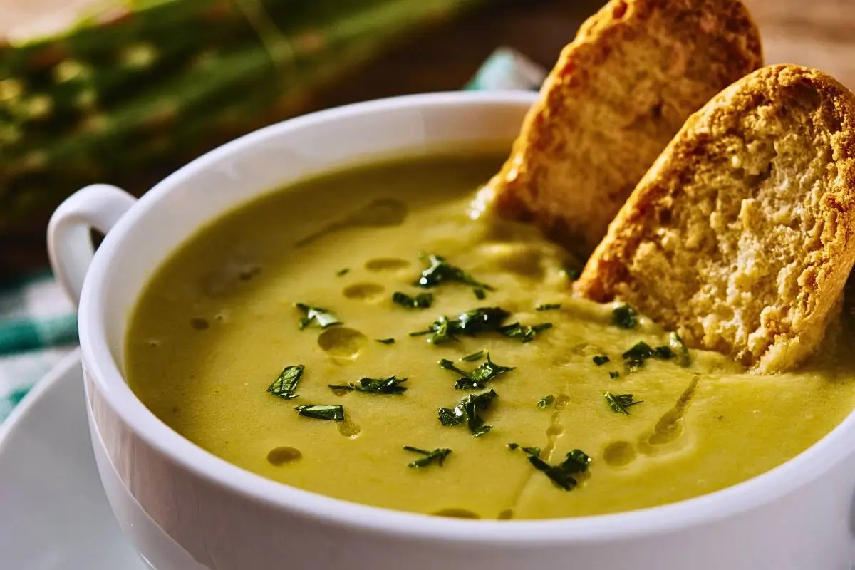 Caldo Verde de Batata-Doce: Nutrição e Sabor em Uma Só Receita!