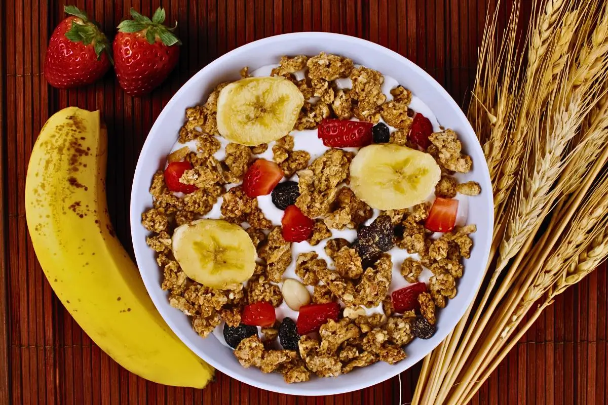 Muesli da Estação: Café da Manhã Nutritivo e Fácil de Preparar!