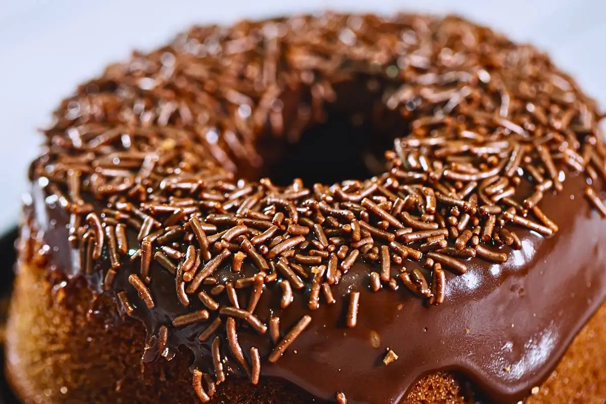 Surpreenda-se com o Sabor do Bolo de Chocolate na AirFryer!