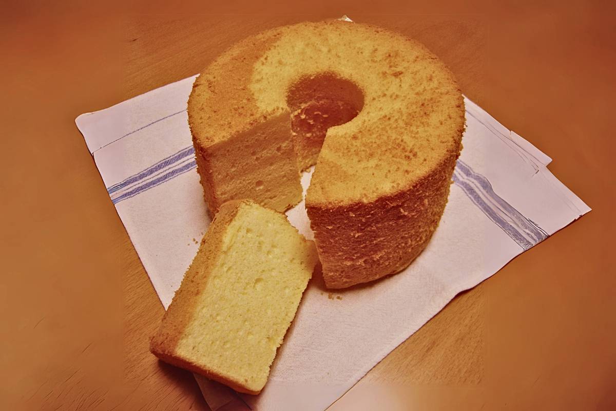 Aconchego em Cada Fatia: Bolo de Arroz Cru Bem Fofinho! 1 Aconchego em Cada Fatia: Bolo de Arroz Cru Bem Fofinho!