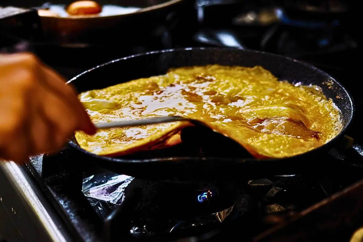 Descubra a Omelete Expressa: Simples, Rápida e Deliciosa!