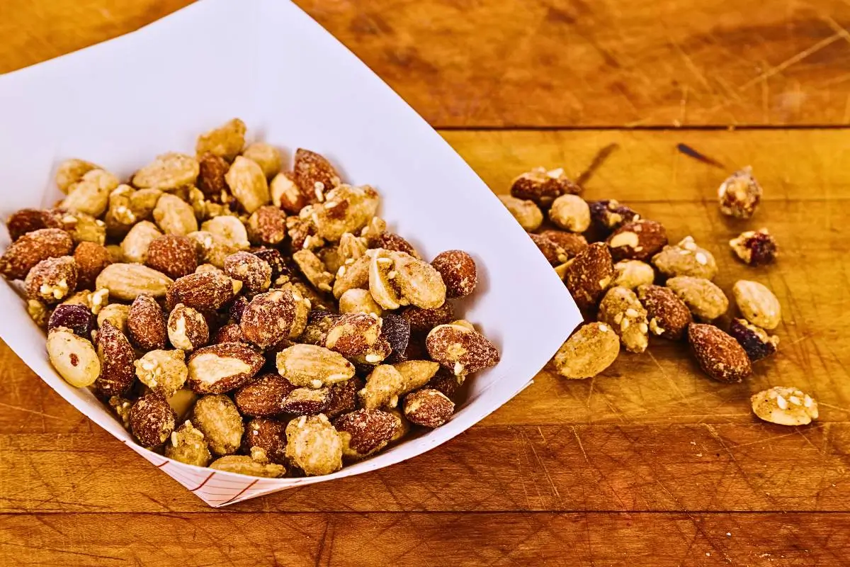 Nuts Caramelizadas: Crocantes e Docinhas, Prontas em Minutos!