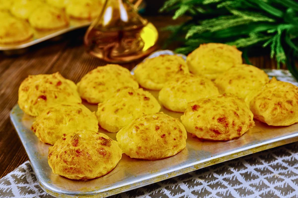 Delicie-se com o Surpreendente Pão de Queijo de Tapioca!