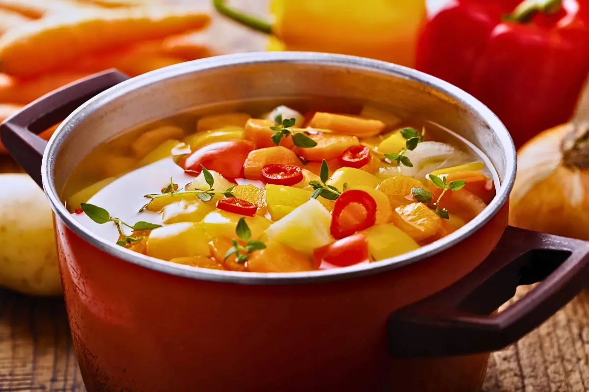 Sopa de Legumes: Passo a Passo Fácil para uma Refeição Nutritiva