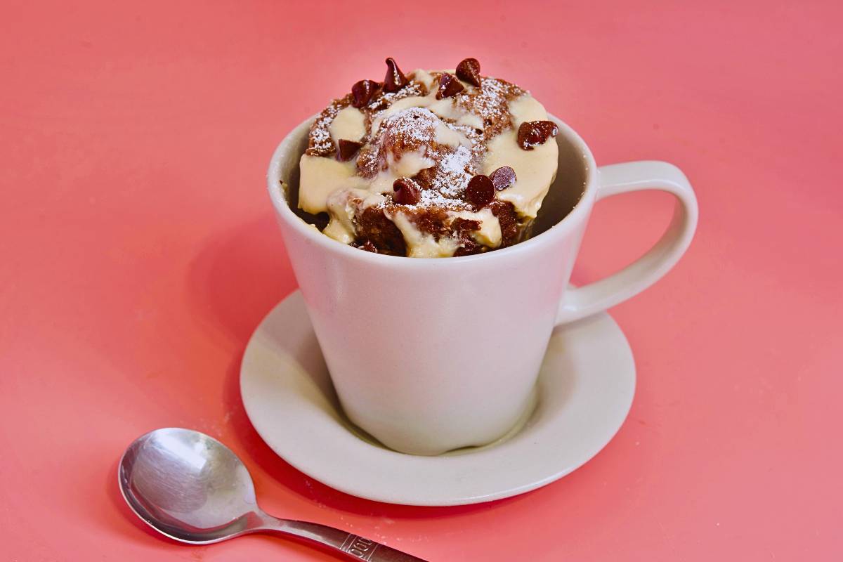 Mug Cake de Baunilha: Uma Explosão de Sabor na Caneca!