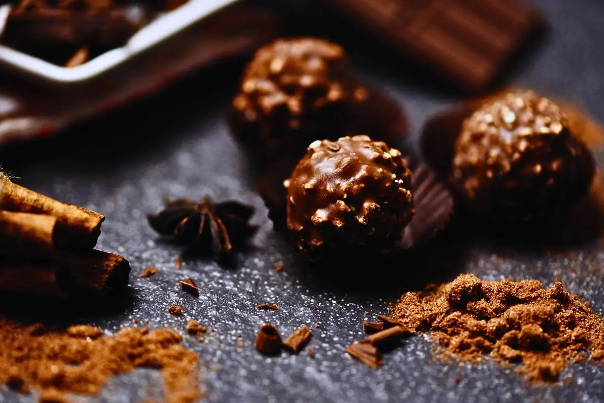 Descubra o Poder do Doce Saudável com Trufas de Chocolate e Noz-Pecã Zero Açúcar!